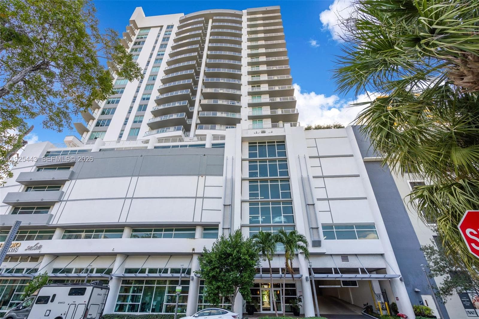 315 NE 3rd Ave # 1805, Fort Lauderdale, FL 33301 — zdjęcie 2