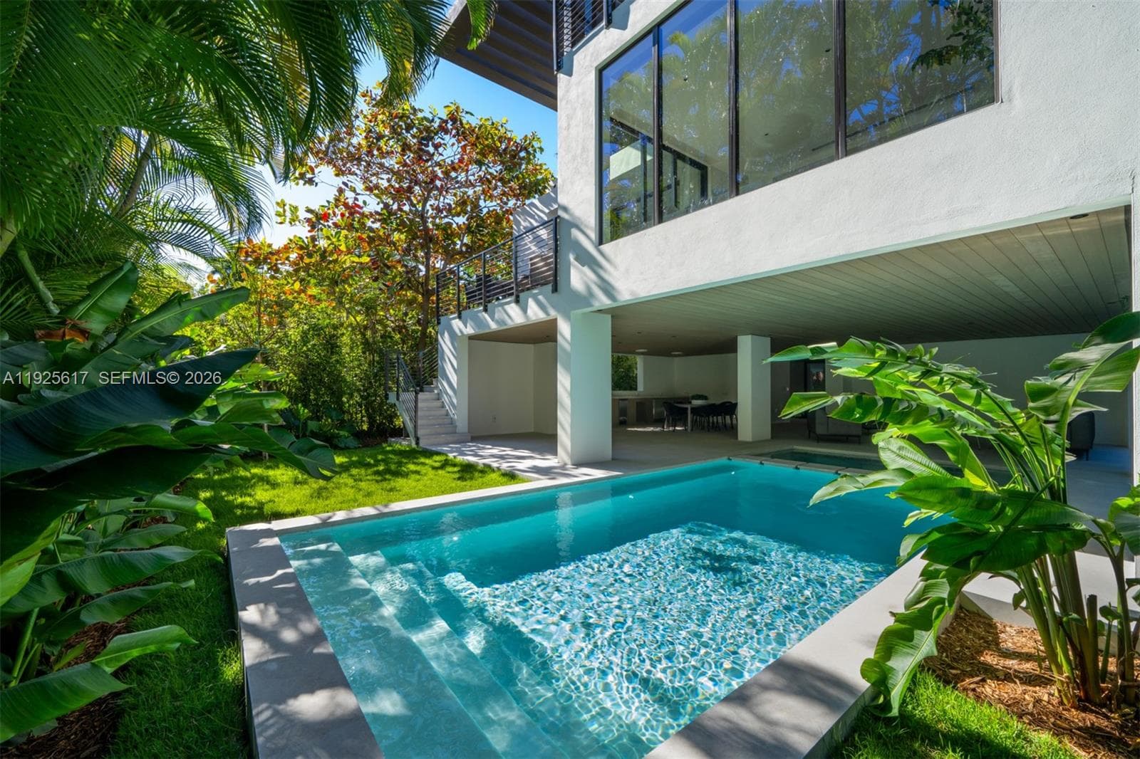 3551 Crystal Ct, Miami, FL 33133 — zdjęcie 5