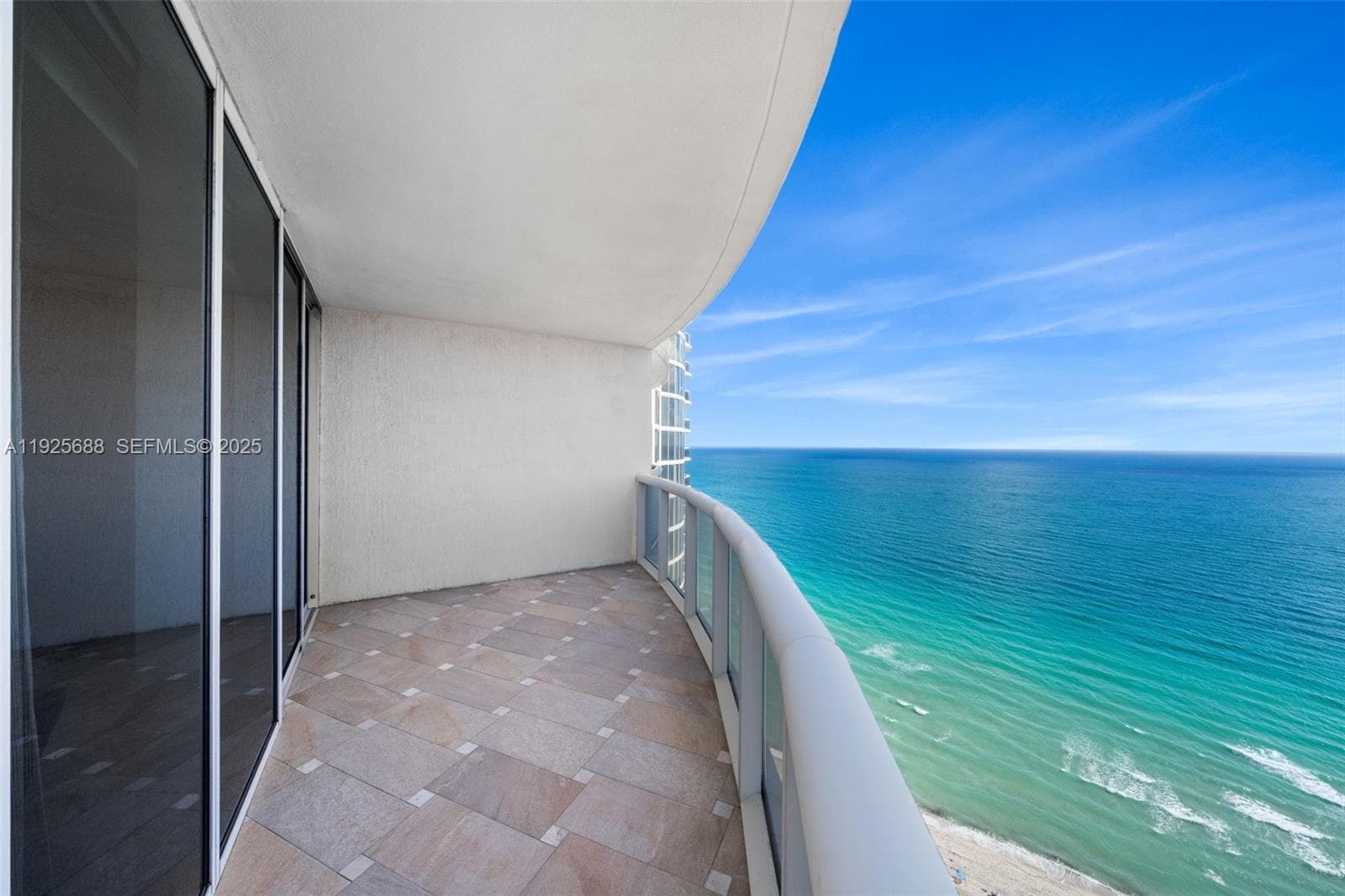 17201 Collins Ave # 3505, Sunny Isles Beach, FL 33160 — zdjęcie 4