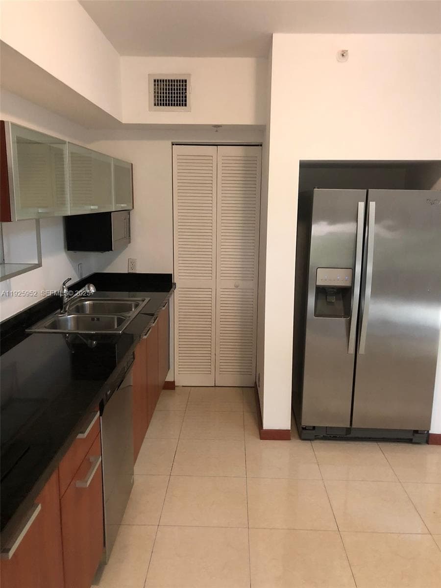 1650 Brickell Ave # 111, Miami, FL 33129 — zdjęcie 5