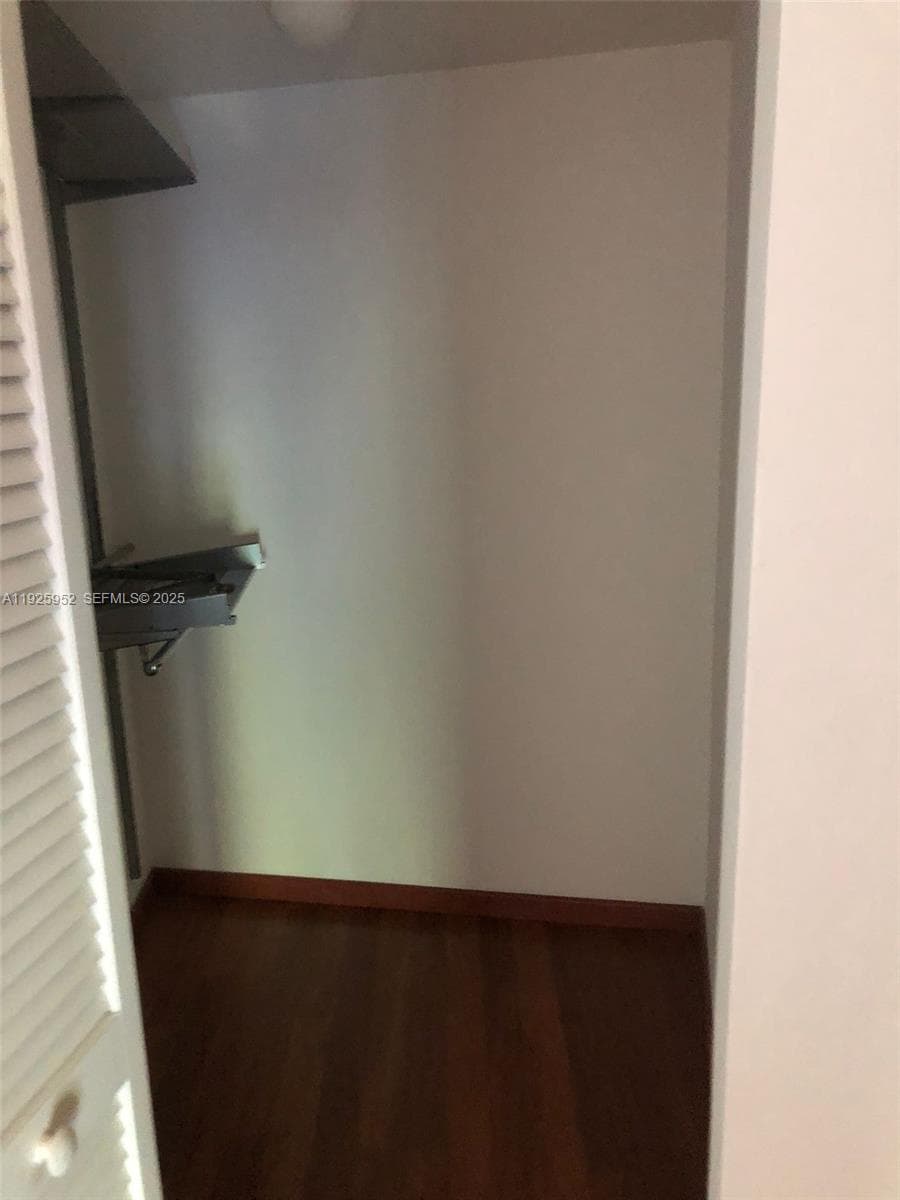 1650 Brickell Ave # 111, Miami, FL 33129 — zdjęcie 4