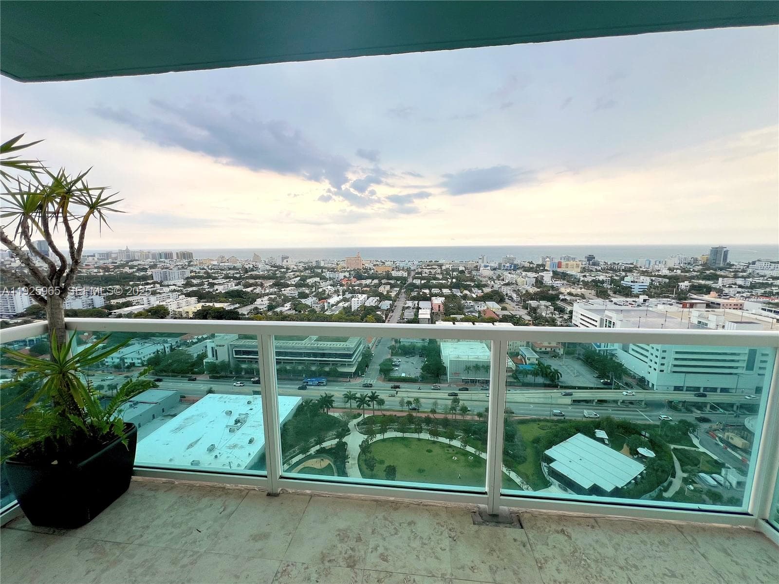 650 West Ave # 2804, Miami Beach, FL 33139 — zdjęcie 5