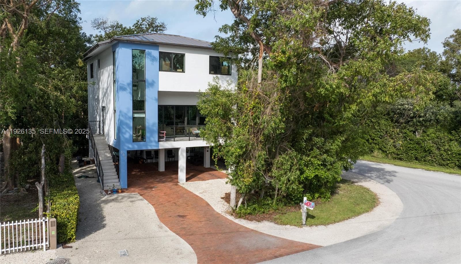 669 Colson Dr, Key Largo, FL 33037 — zdjęcie 2