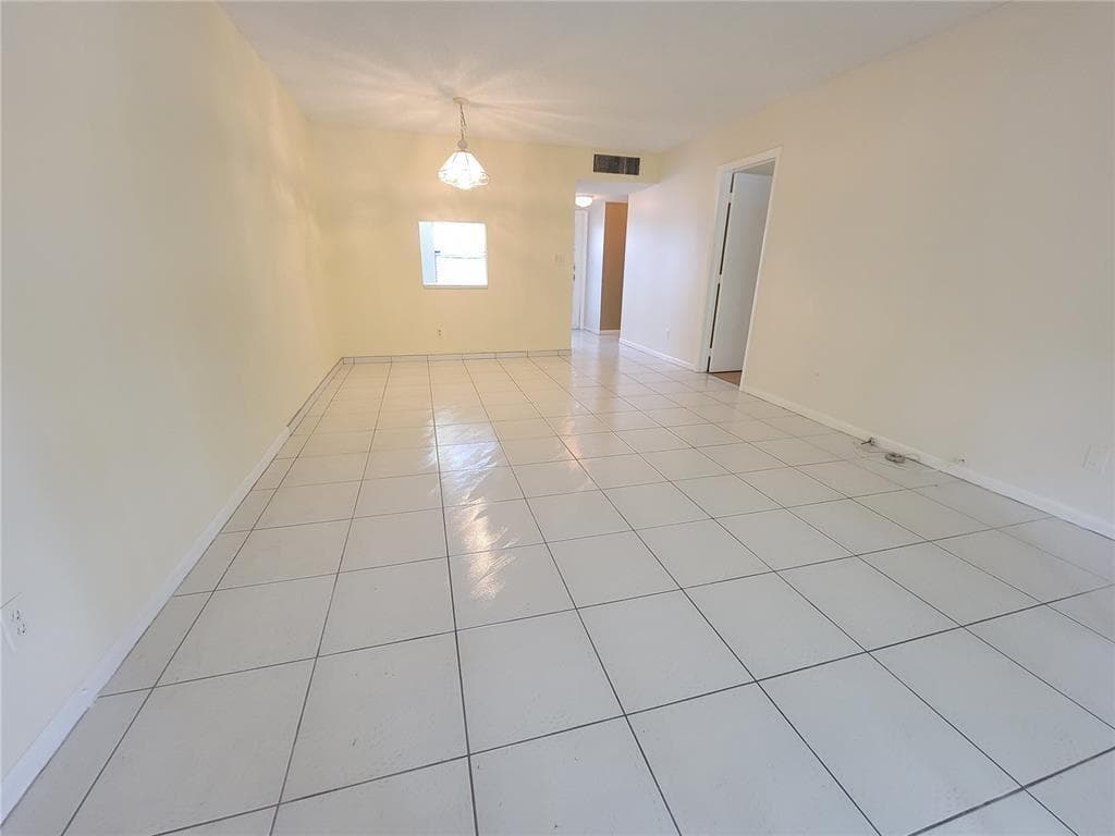 6000 NW 64th Avenue # 205, Tamarac, FL 33319 — zdjęcie 4