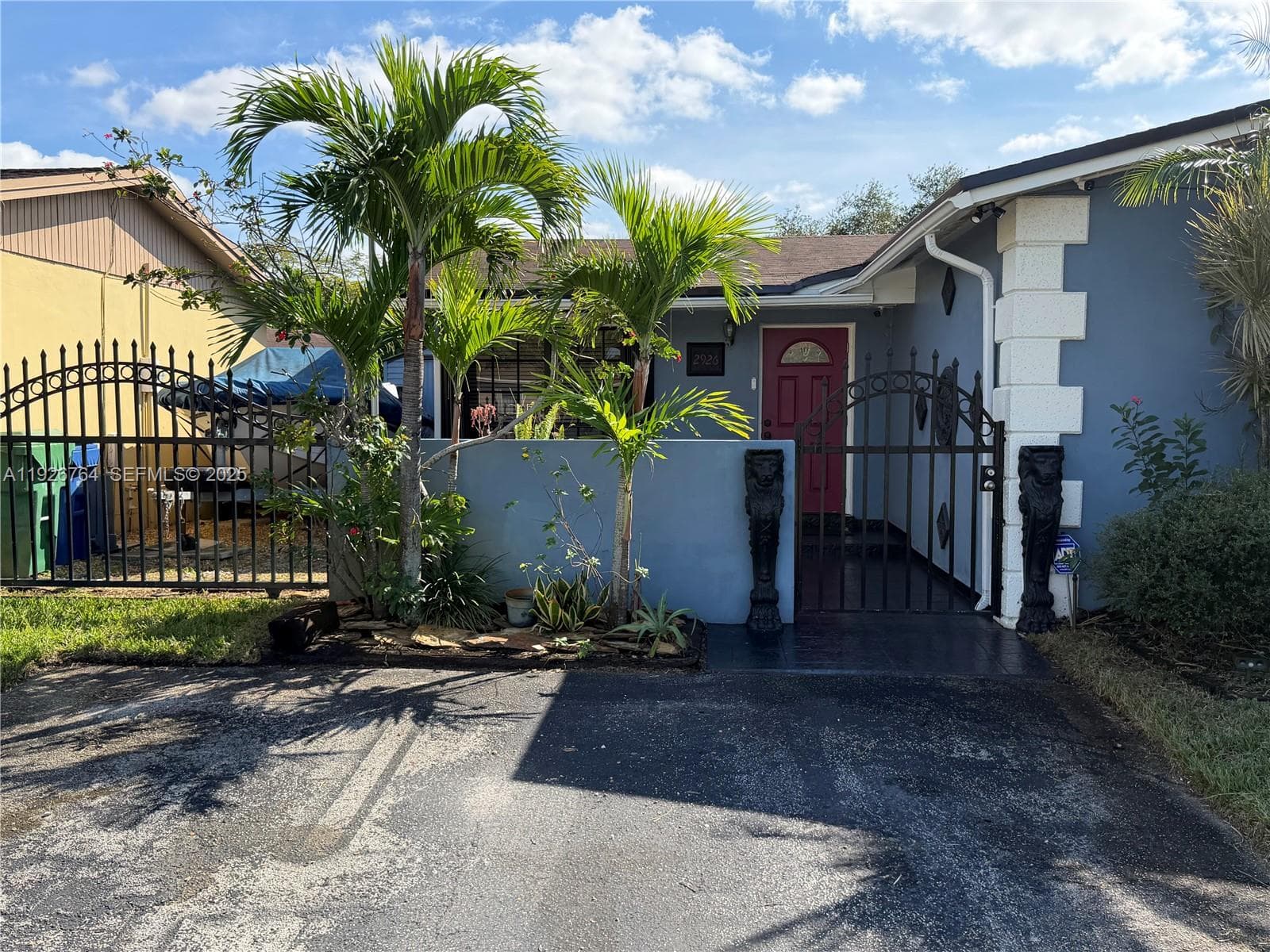 2926 NW 191st Ln, Miami Gardens, FL 33056 — zdjęcie 3