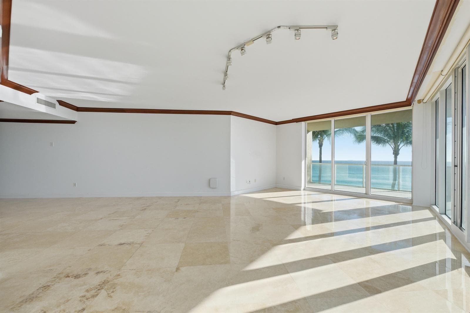 1063 Hillsboro Mile # 301, Hillsboro Beach, FL 33062 — zdjęcie 3