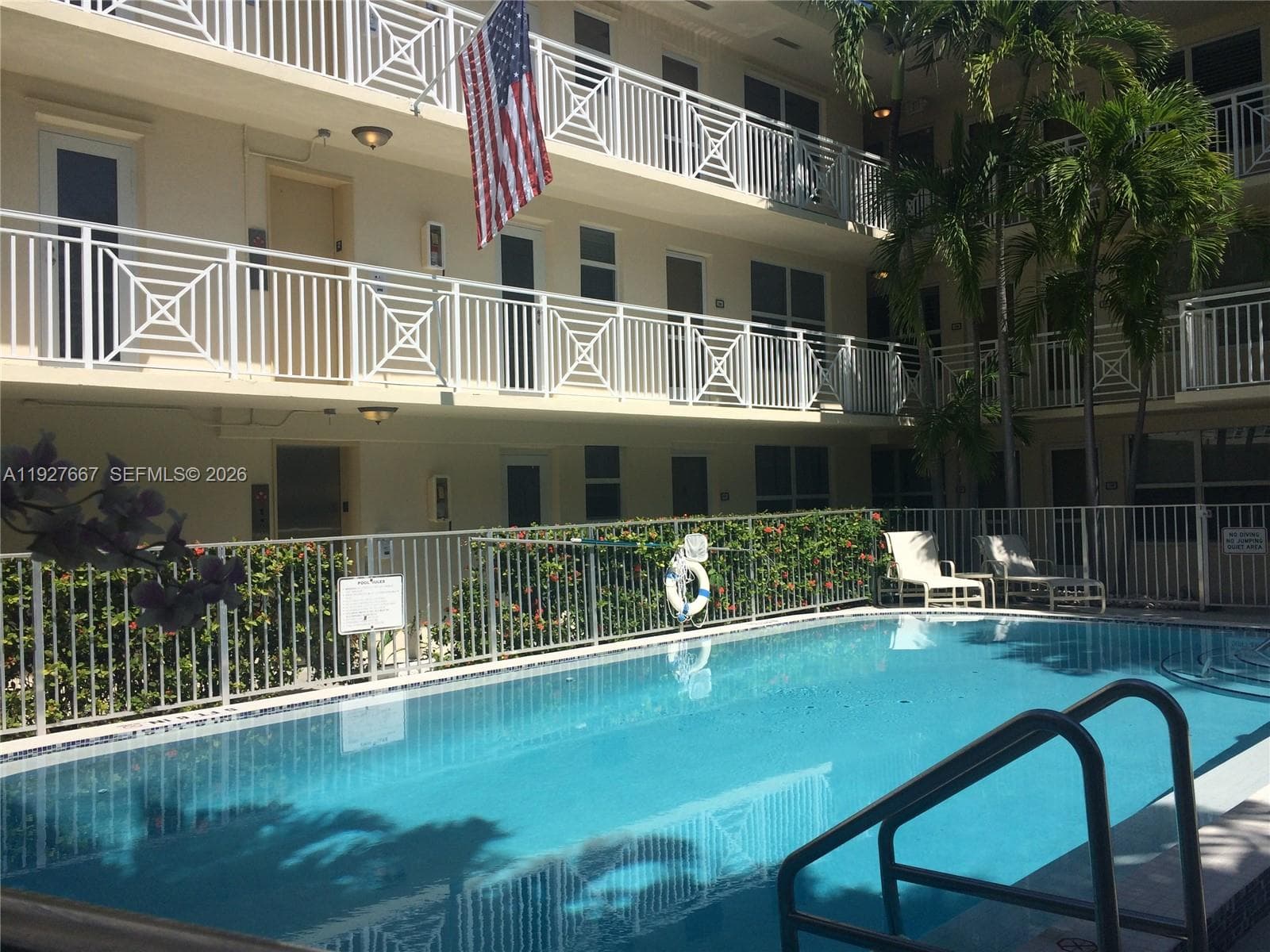 255 Sunrise Dr # 103, Key Biscayne, FL 33149 — zdjęcie 2