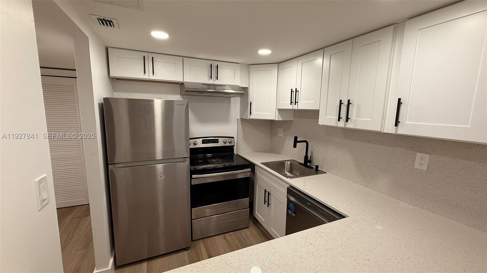 5845 Washington St # 65, Hollywood, FL 33023 — zdjęcie 4