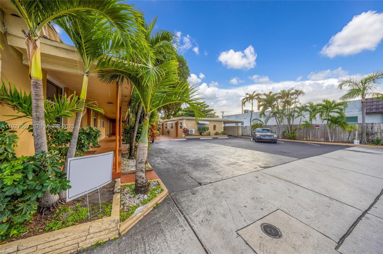6124 Pembroke Rd, Miramar, FL 33023 — zdjęcie 3