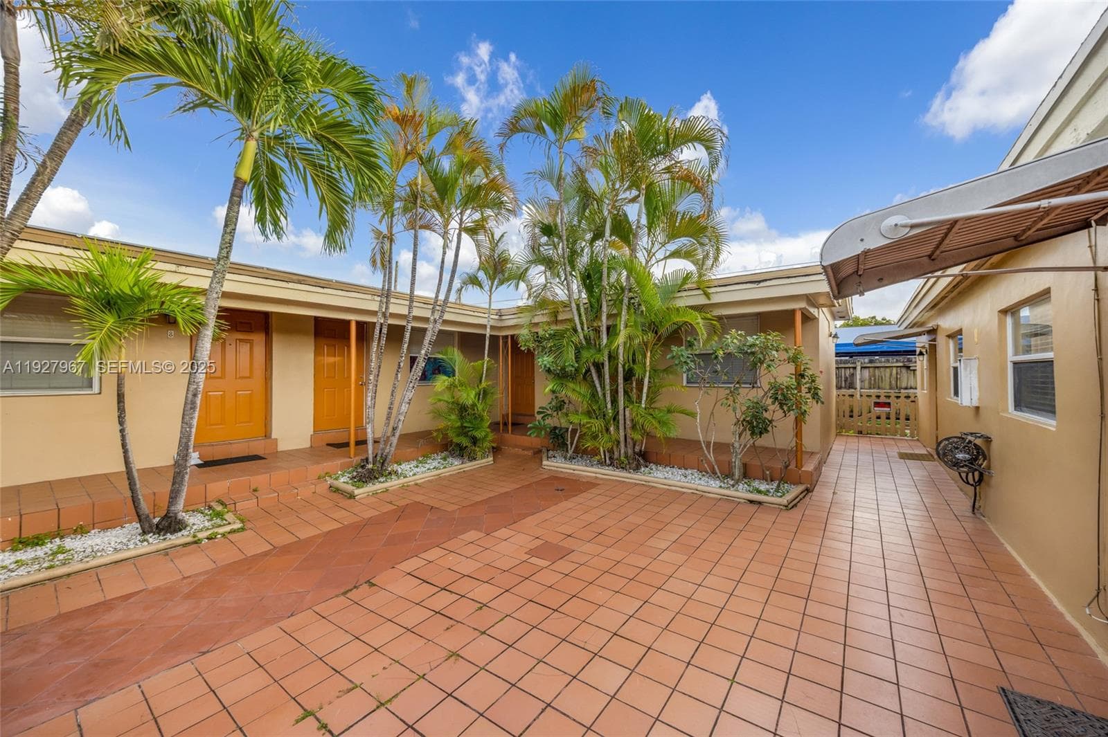 6124 Pembroke Rd, Miramar, FL 33023 — zdjęcie 4
