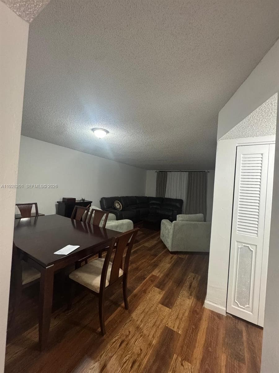 2800 SOMESET DR # 404, Lauderdale Lakes, FL 33311 — zdjęcie 2