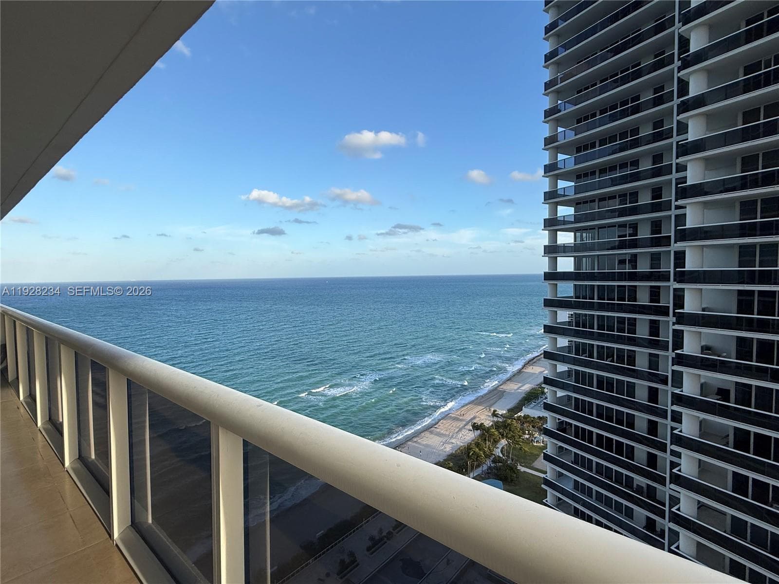 1830 S Ocean Dr # 3006, Hallandale Beach, FL 33009 — zdjęcie 2