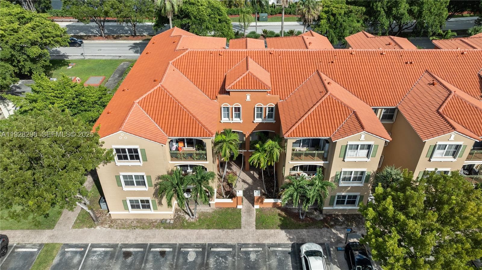 6500 NW 114th Ave # 1032, Doral, FL 33178 — zdjęcie 2