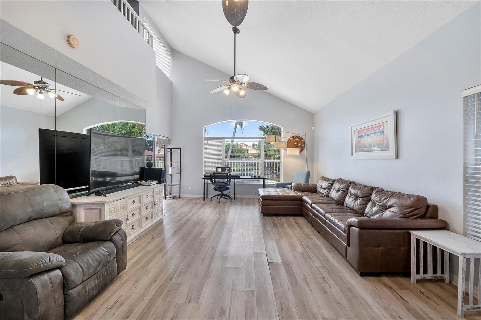 4020 Dorado Drive, Riviera Beach, FL 33418 — zdjęcie 3
