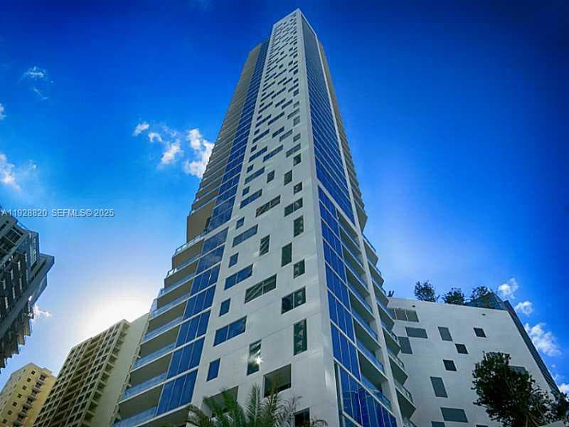 1300 BRICKELL BAY DR # 1100, Miami, FL 33131