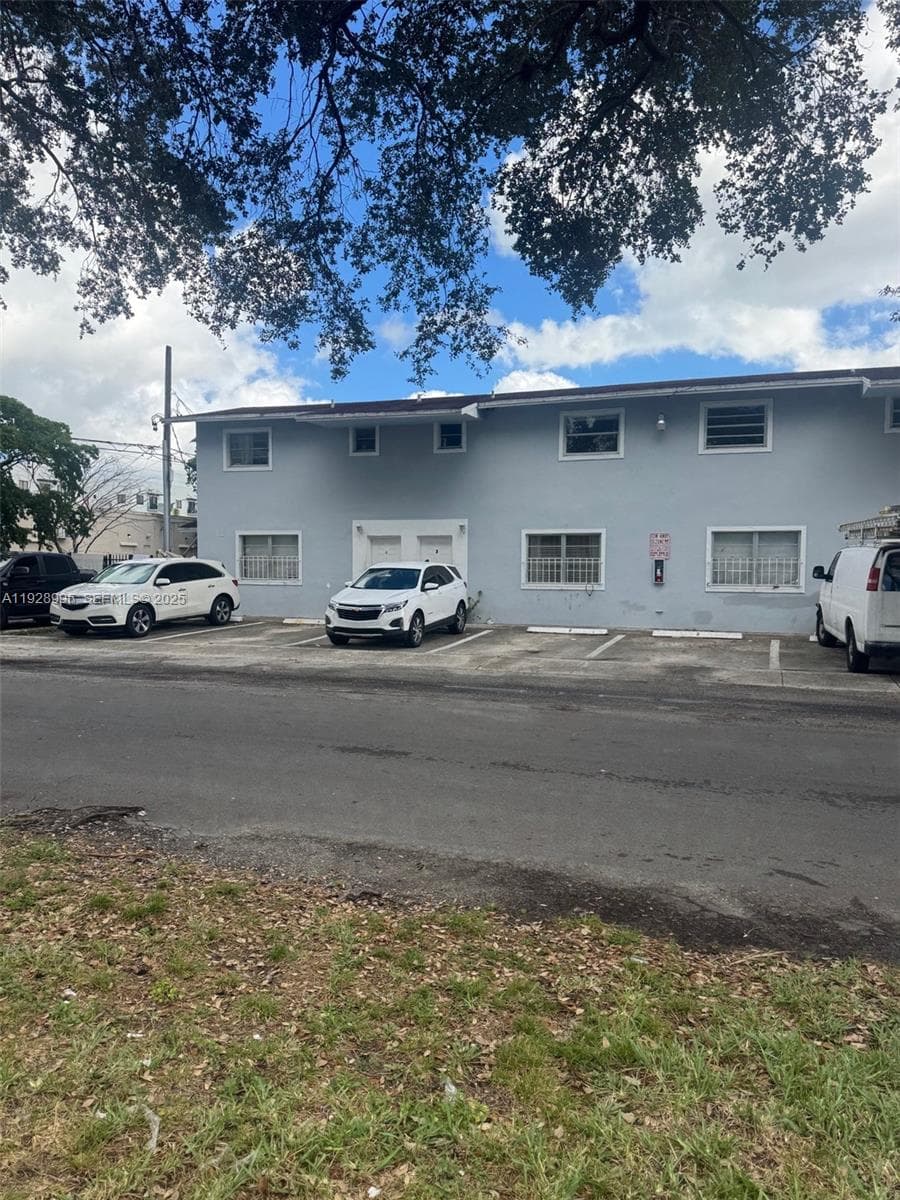 3821 SW 13th Ct, Fort Lauderdale, FL 33312