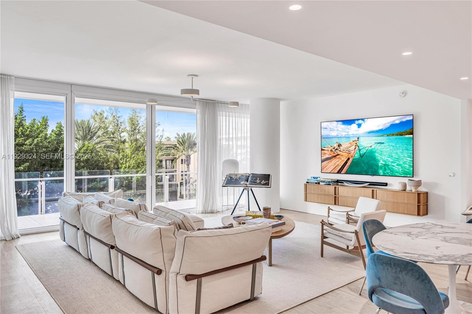 9111 Collins Ave # N-322, Surfside, FL 33154