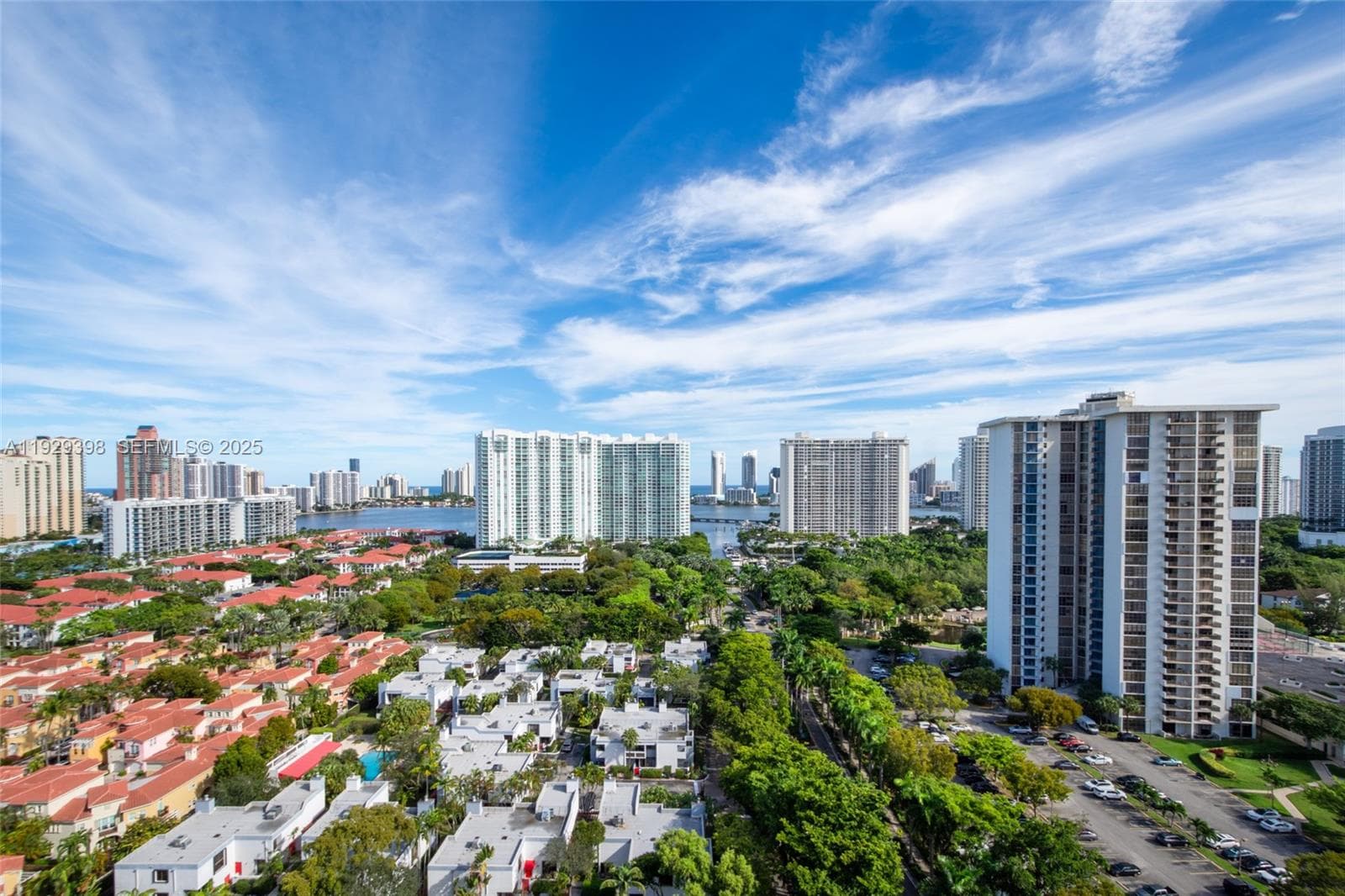 2851 NE 183rd St # 2211 E, Aventura, FL 33160 — zdjęcie 3