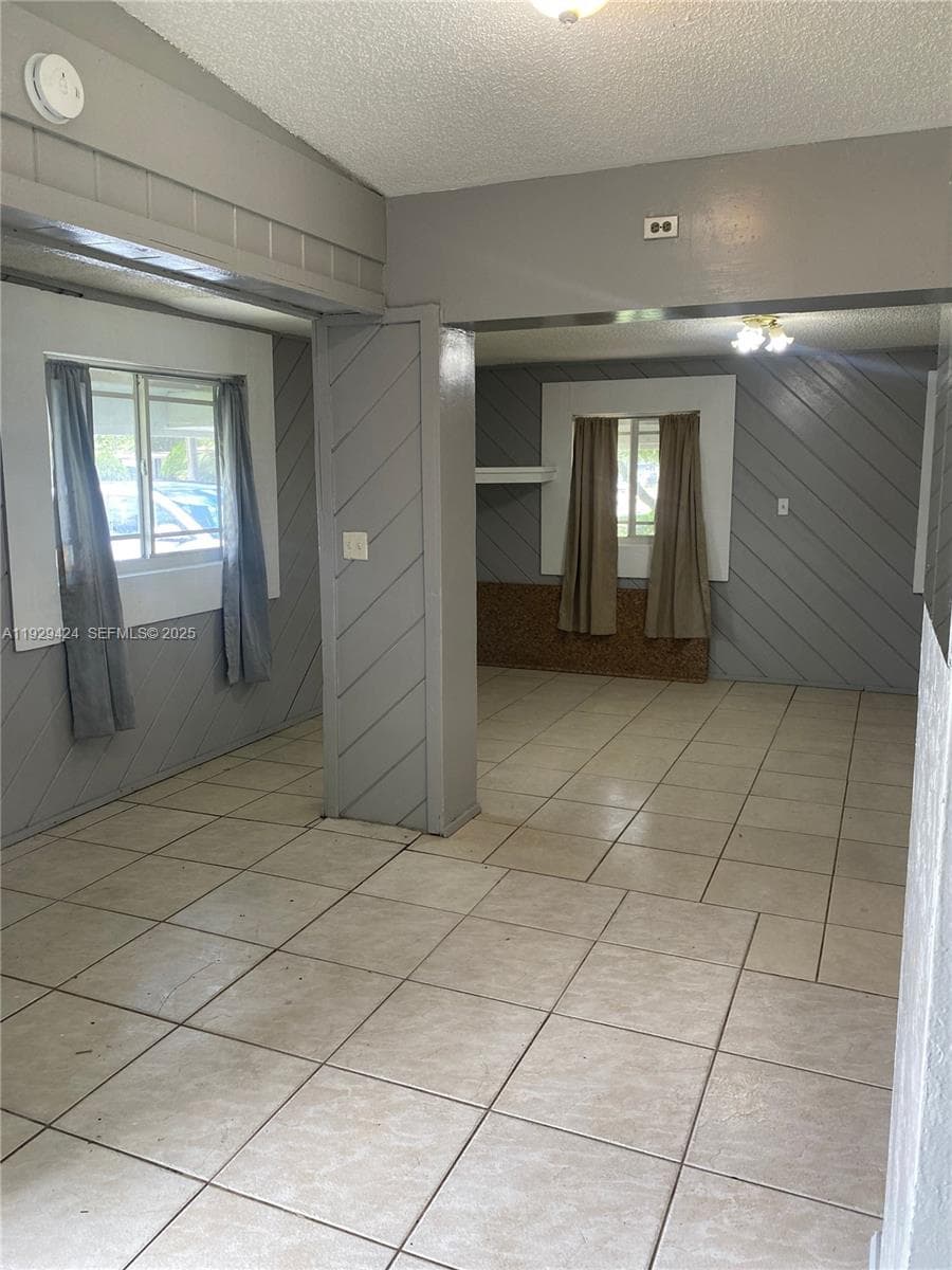 172 NW 29th Ave, Fort Lauderdale, FL 33311 — zdjęcie 5