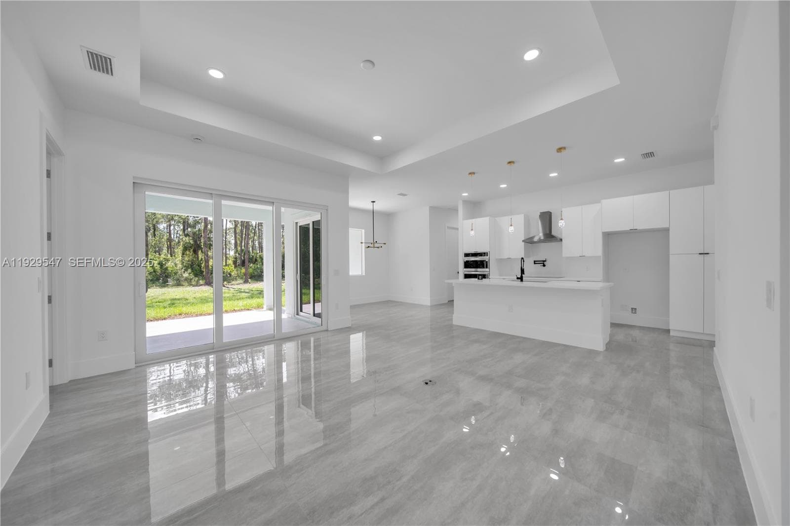 1912 Roosevelt, Lehigh Acres, FL 33972 — zdjęcie 5