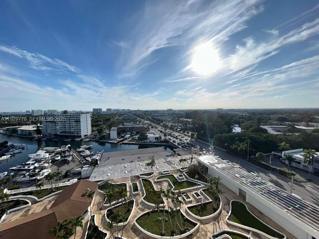 13499 Biscayne Blvd # 1206, North Miami, FL 33181 — zdjęcie 3