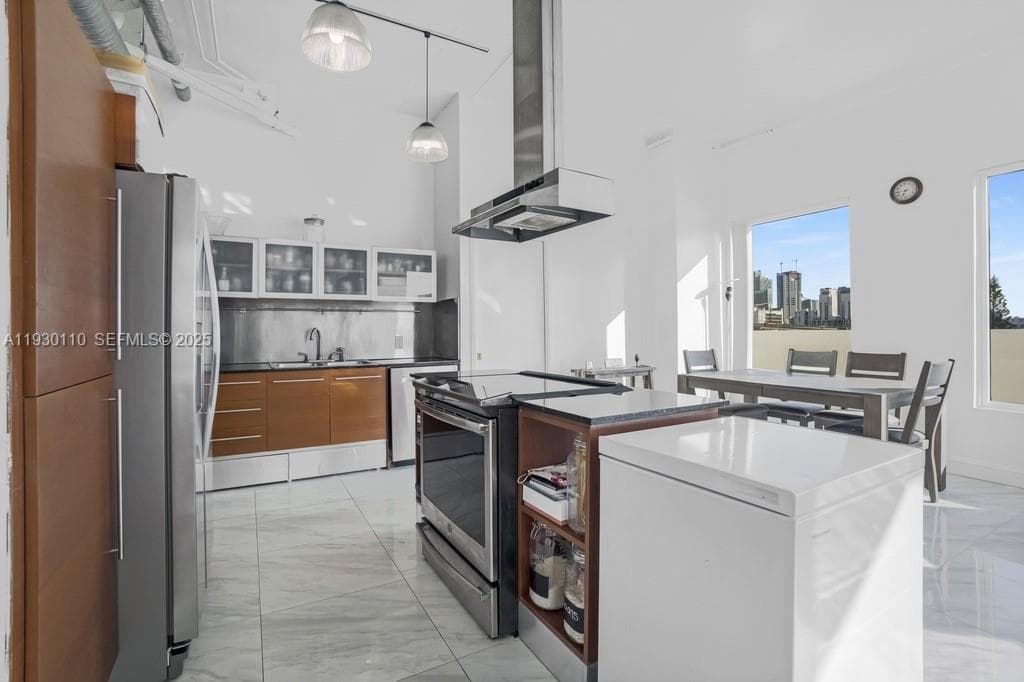 10 SW South River Dr # 608, Miami, FL 33130 — zdjęcie 5