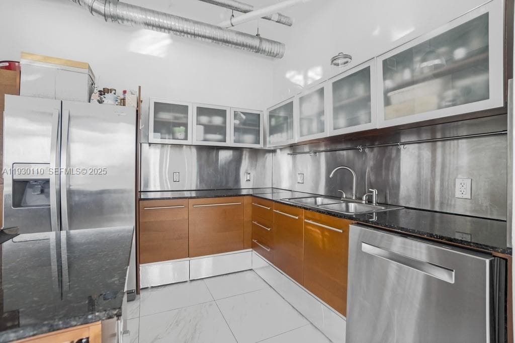 10 SW South River Dr # 608, Miami, FL 33130 — zdjęcie 4