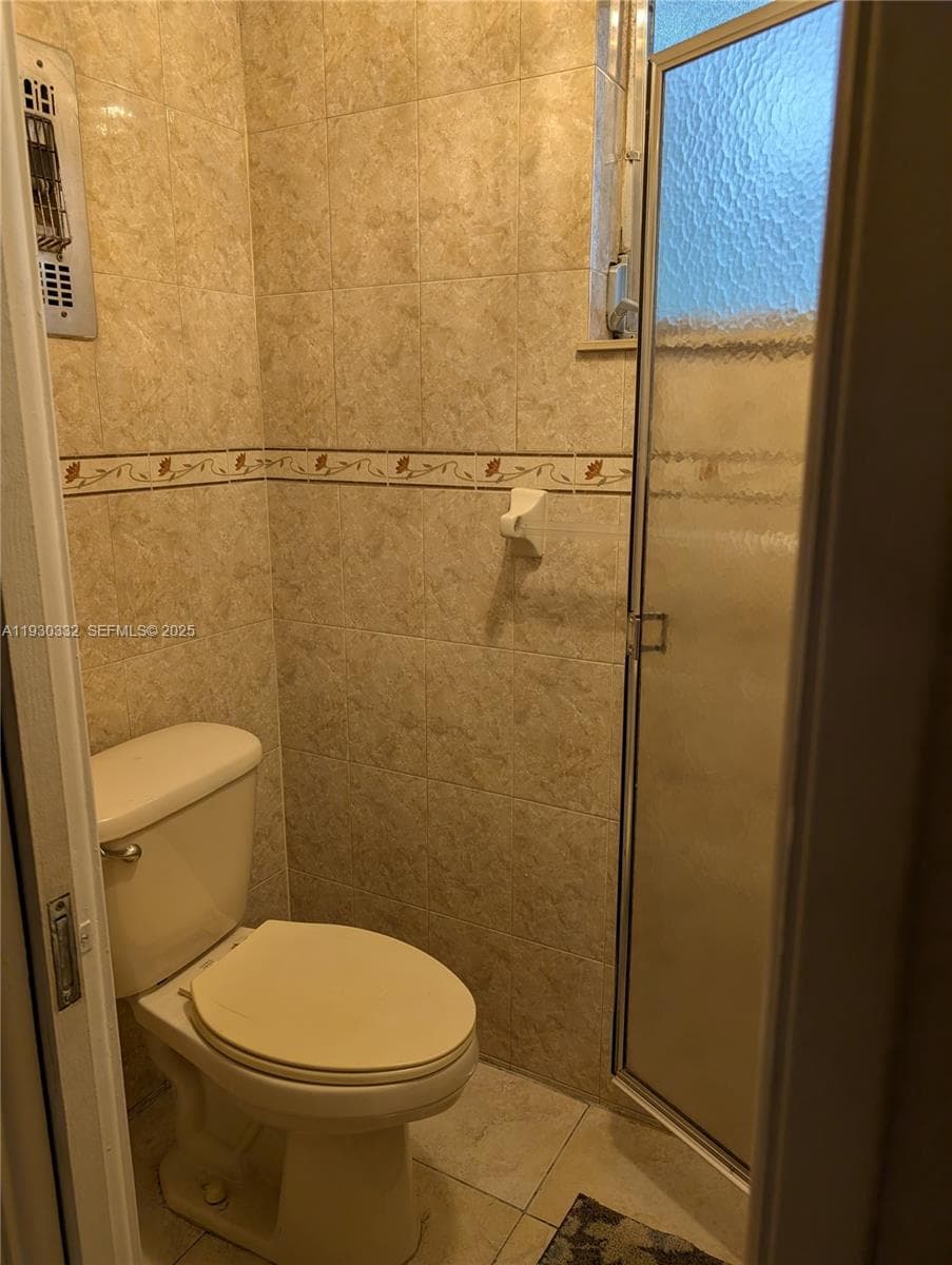 4550 NW 43rd St, Lauderdale Lakes, FL 33319 — zdjęcie 3
