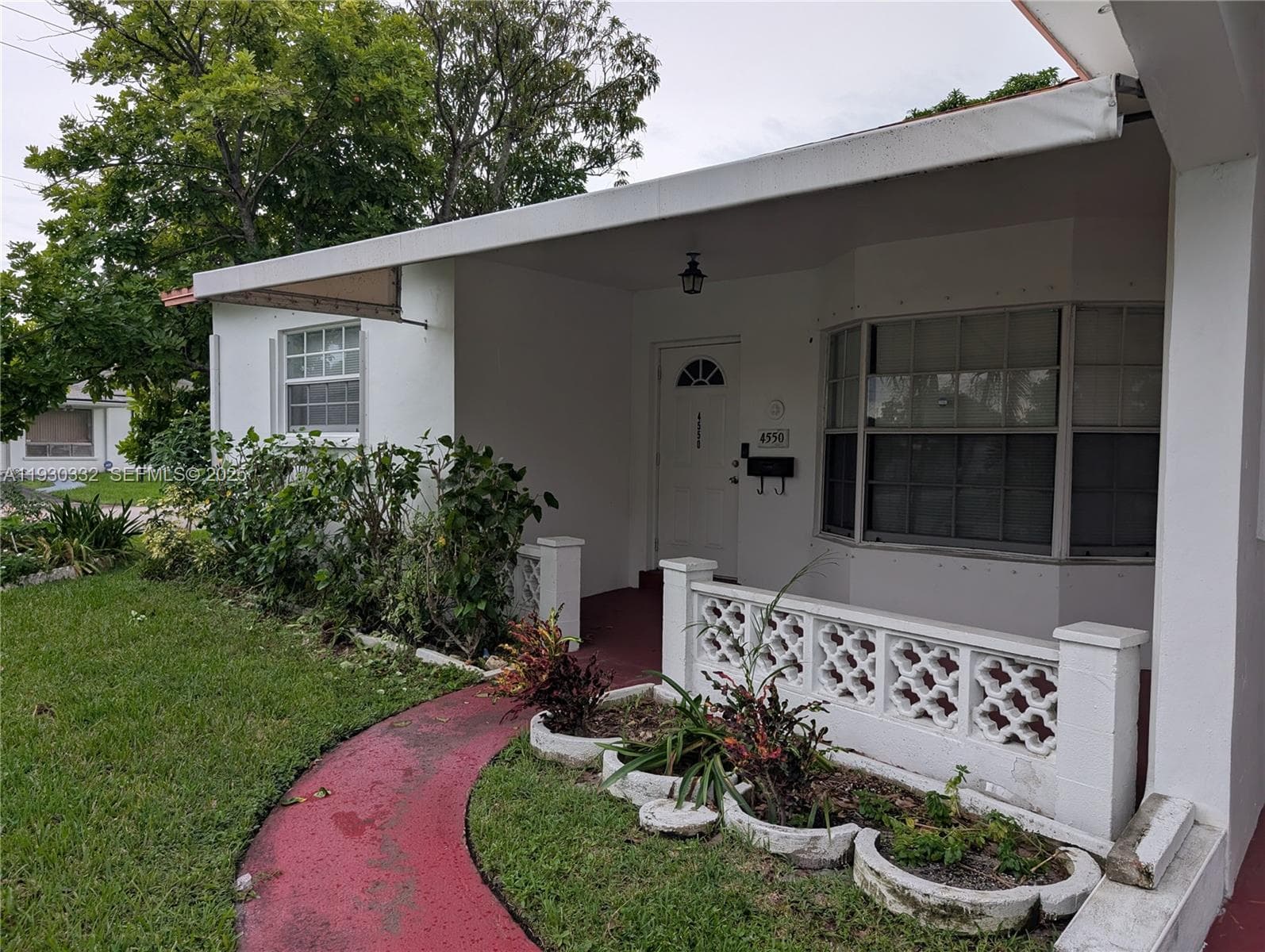 4550 NW 43rd St, Lauderdale Lakes, FL 33319 — zdjęcie 4