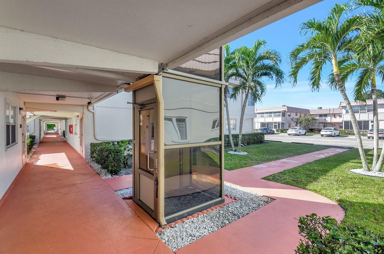 325 Saxony G, Delray Beach, FL 33446 — zdjęcie 3