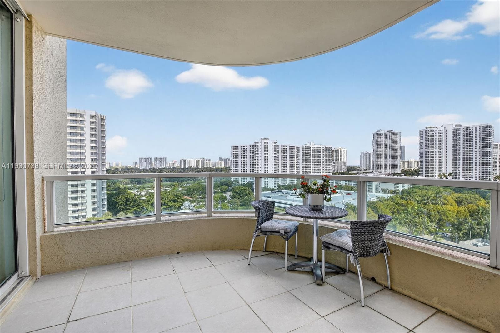 3340 NE 190th St # 1101, Aventura, FL 33180 — zdjęcie 5
