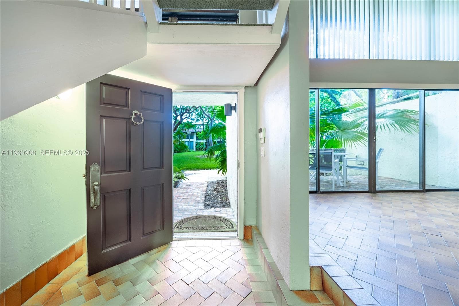 19212 NE 25th Ave # 283D, Miami, FL 33180 — zdjęcie 3