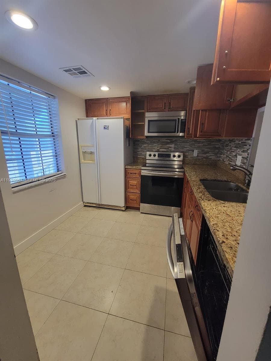 4321 NW 9th Ave # 102, Deerfield Beach, FL 33064 — zdjęcie 4