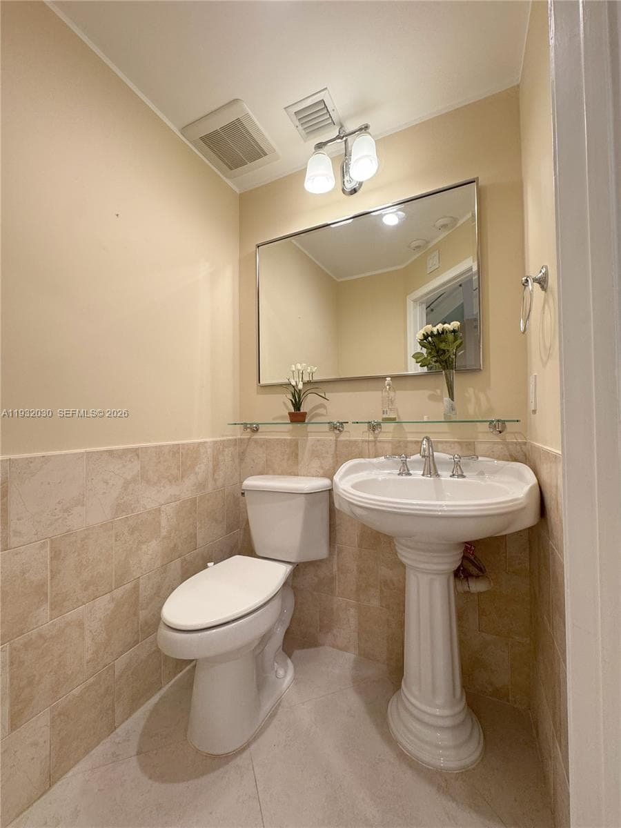 610 Misty Oaks Ln, Pompano Beach, FL 33069 — zdjęcie 5