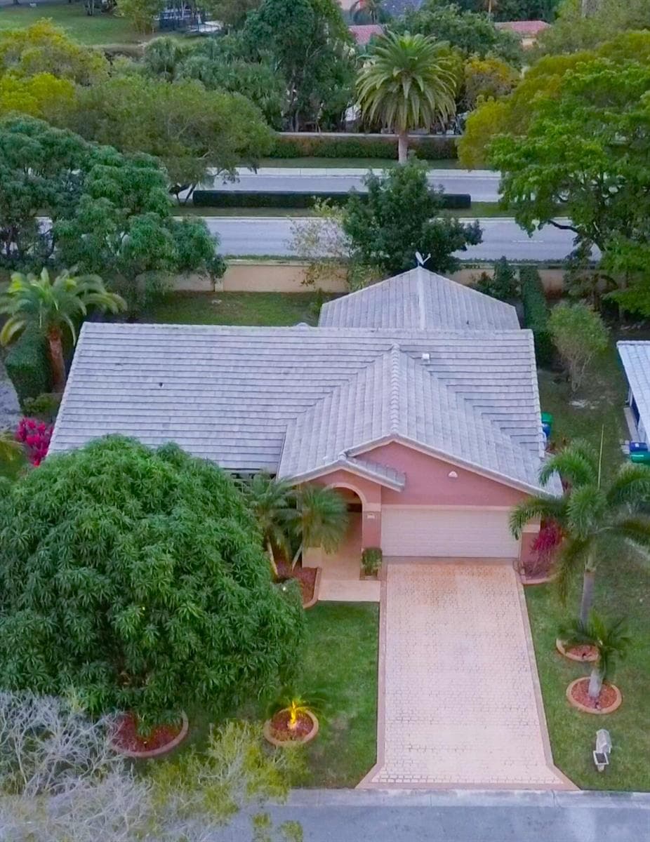 4555 NW 88 Terrace, Coral Springs, FL 33065 — zdjęcie 2