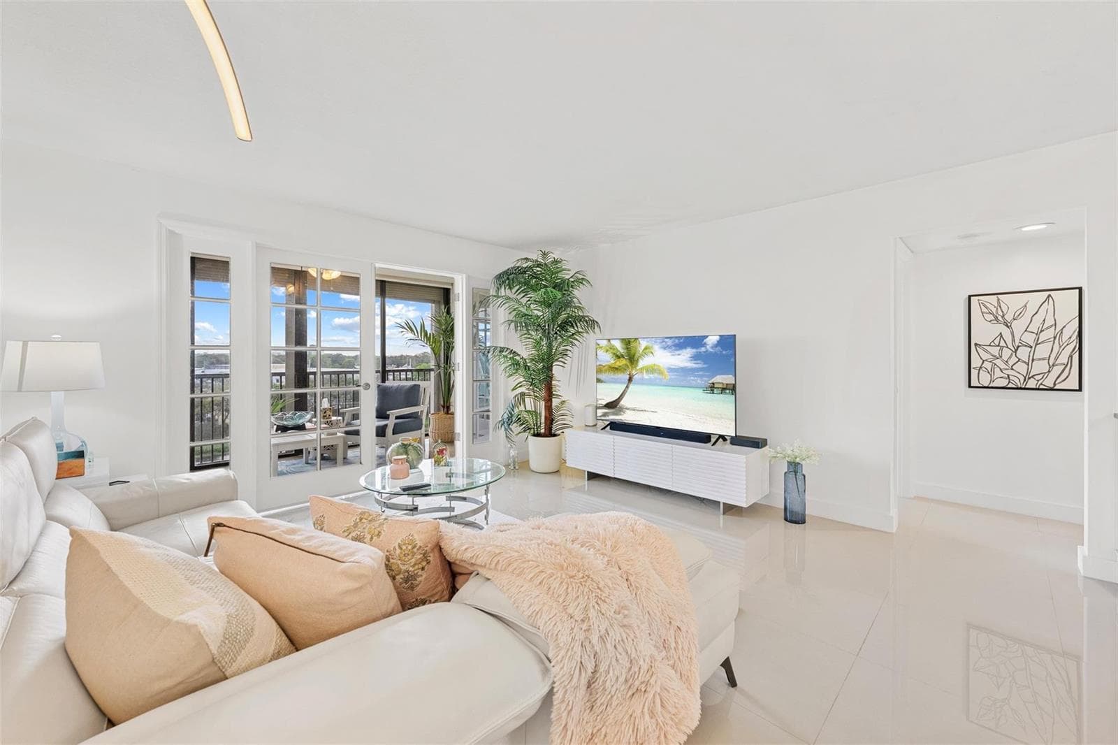 2202 S Cypress Bend Drive # 606, Pompano Beach, FL 33069 — zdjęcie 5