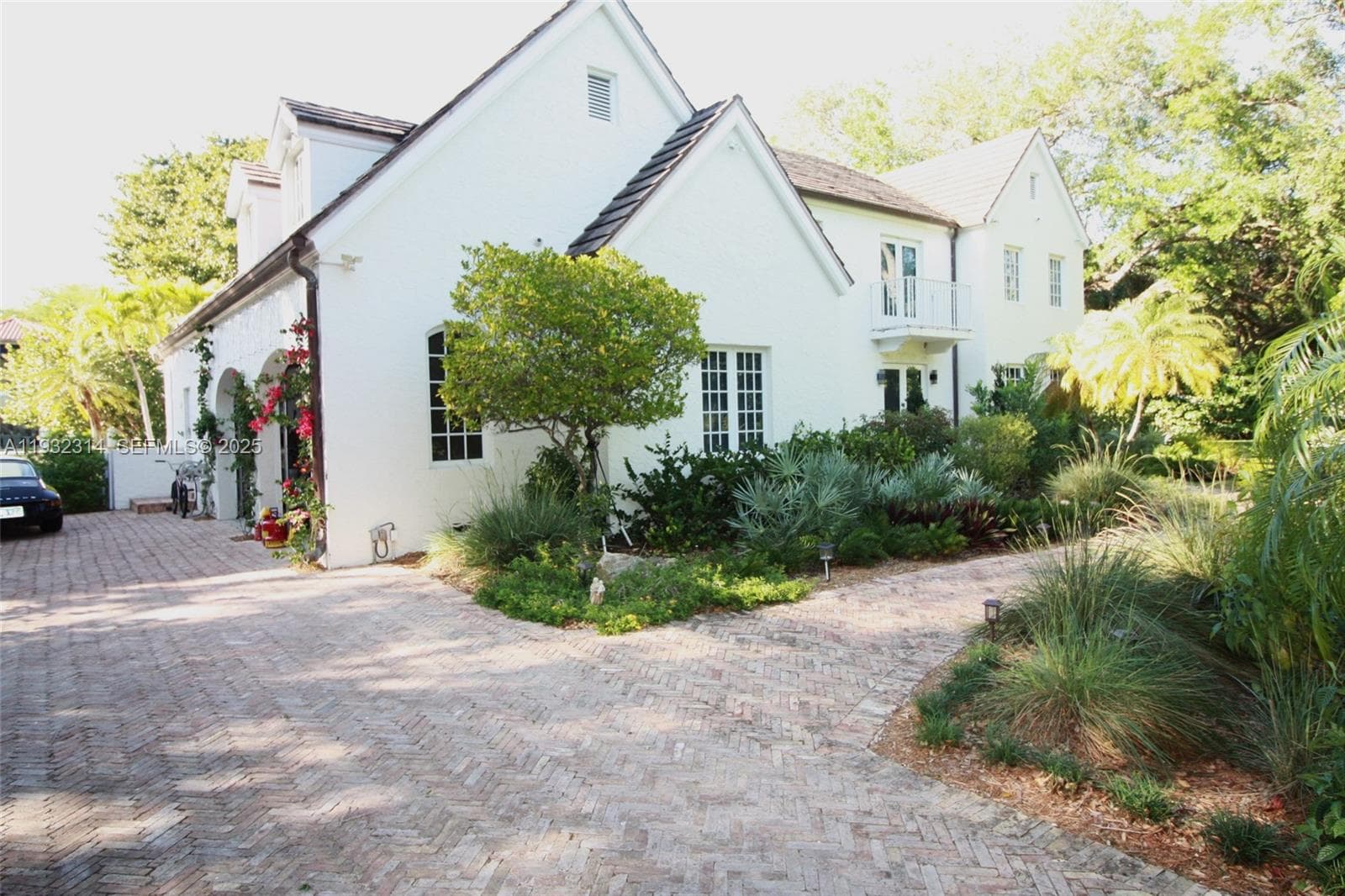 6750 Granada Blvd, Coral Gables, FL 33146 — zdjęcie 5