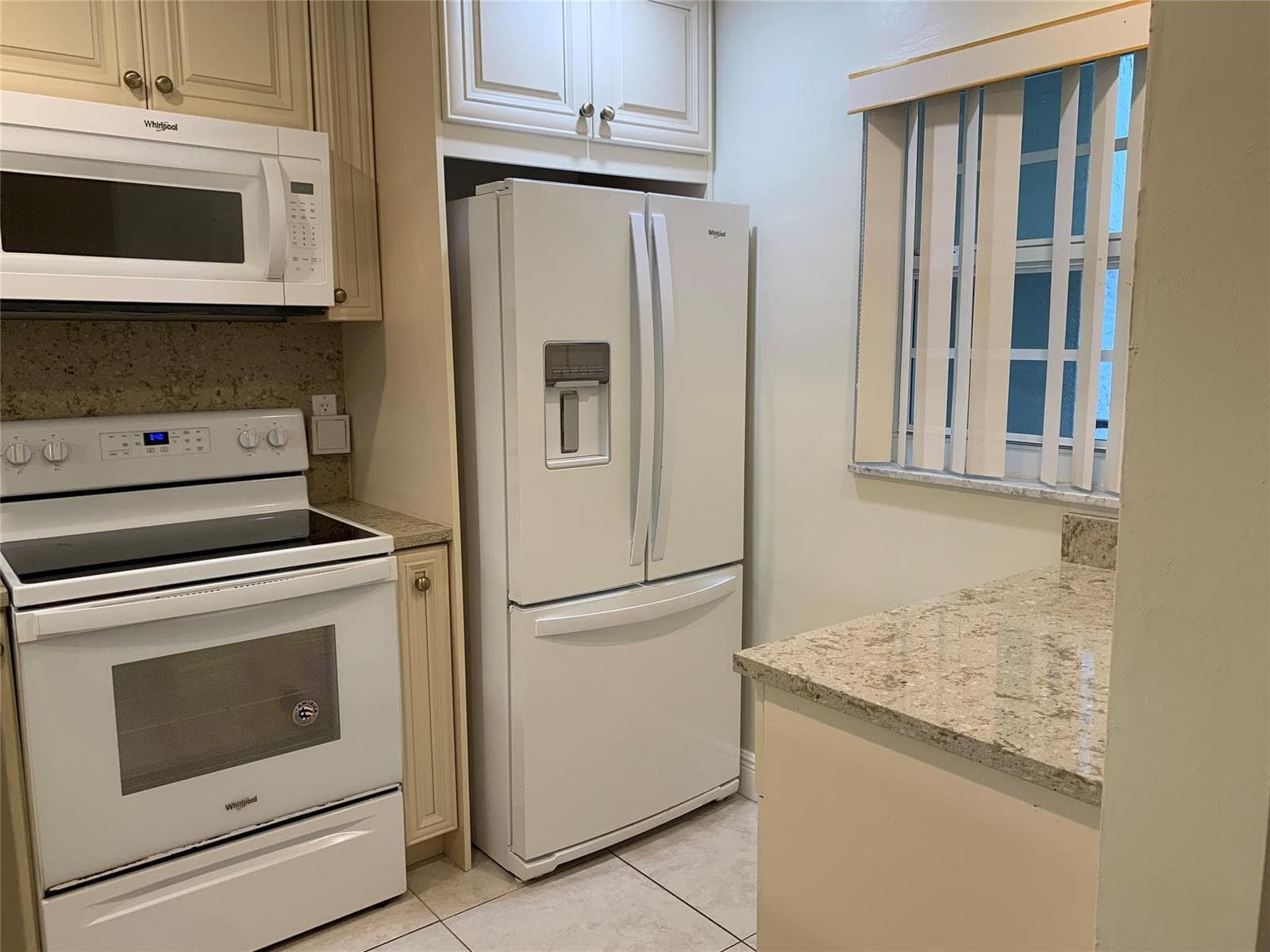 9460 Poinciana Place # 203, Davie, FL 33324 — zdjęcie 5
