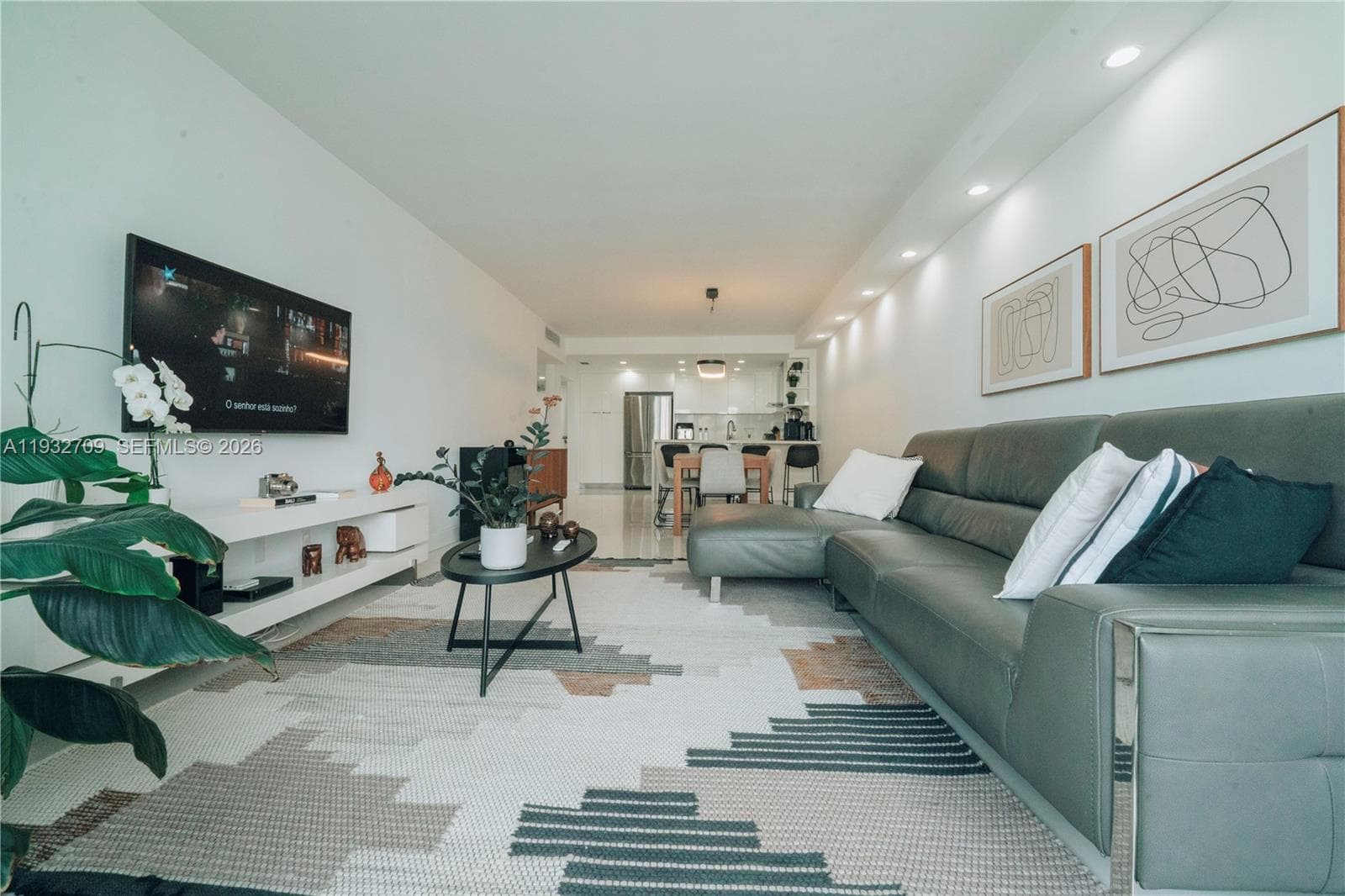 19380 Collins Ave # 1003, Sunny Isles Beach, FL 33160