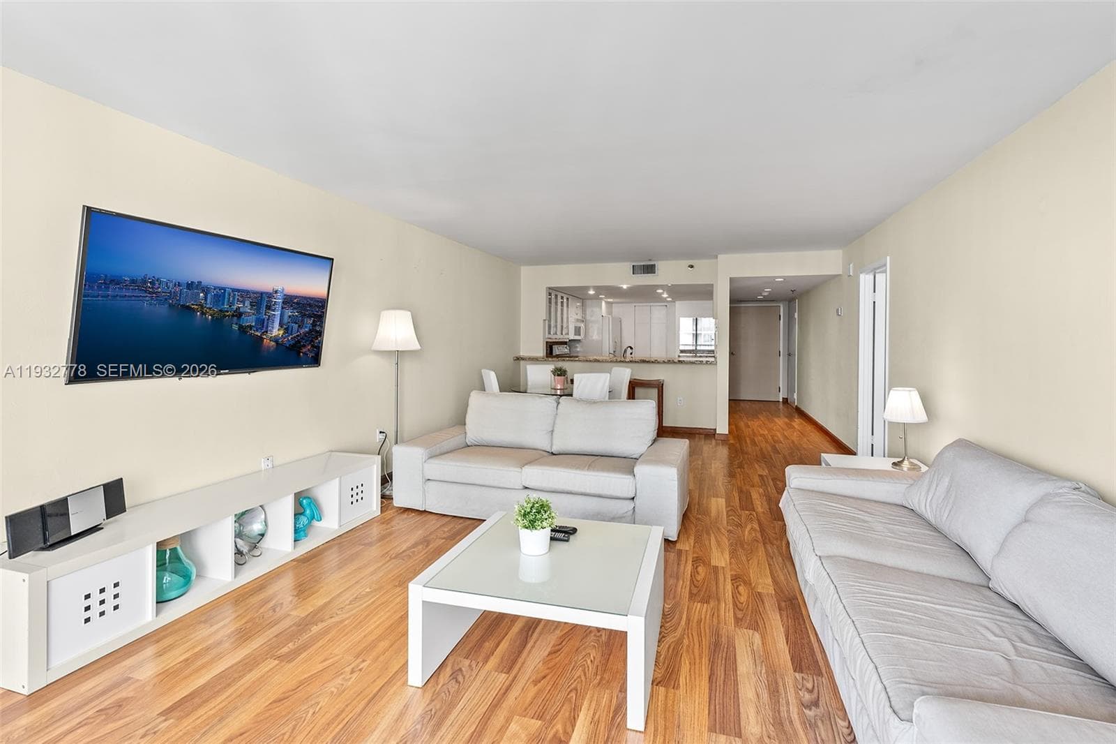 555 NE 15th St # 14G, Miami, FL 33132 — zdjęcie 5