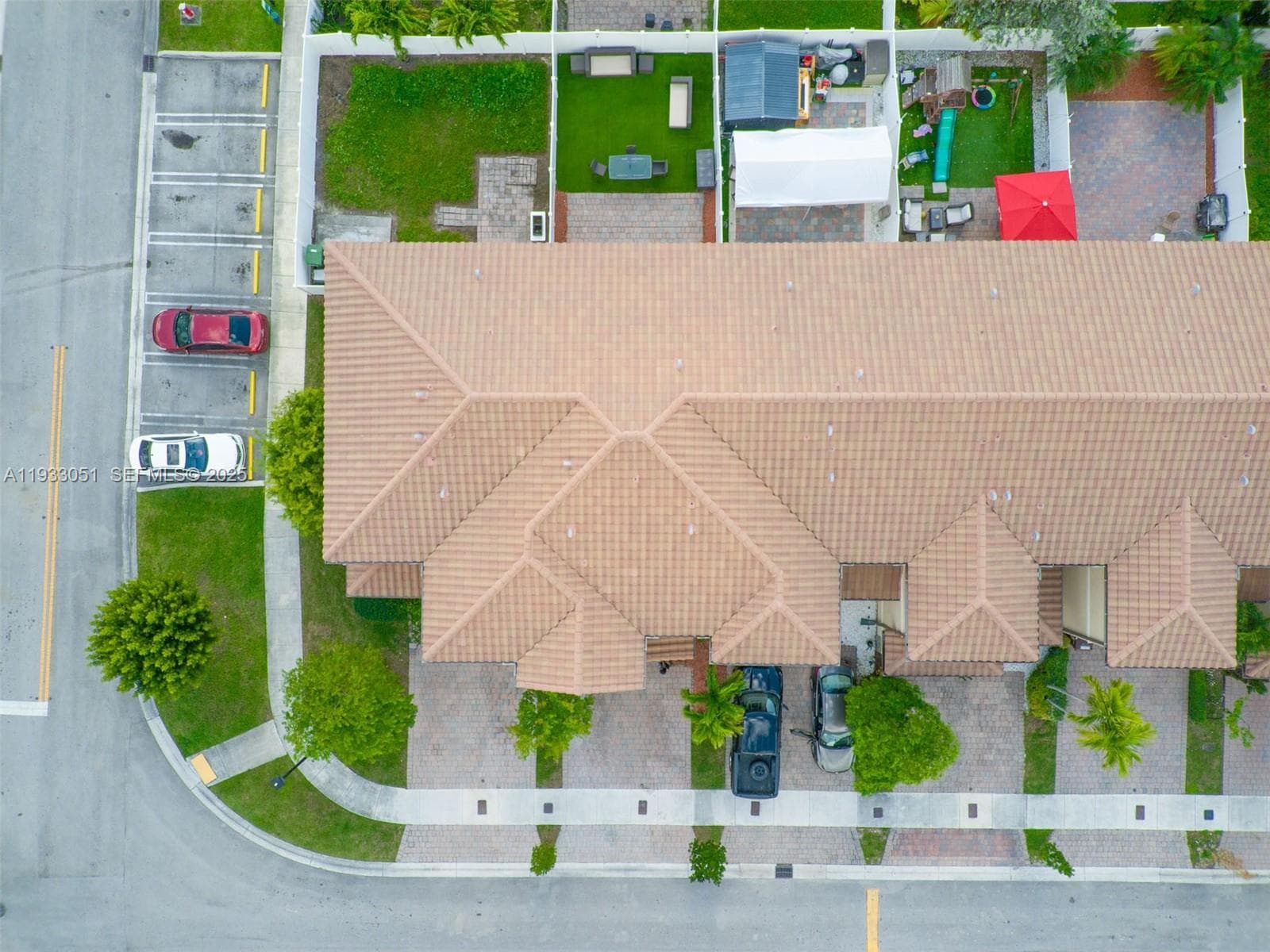 3316 W 91st Ter, Hialeah, FL 33018 — zdjęcie 5