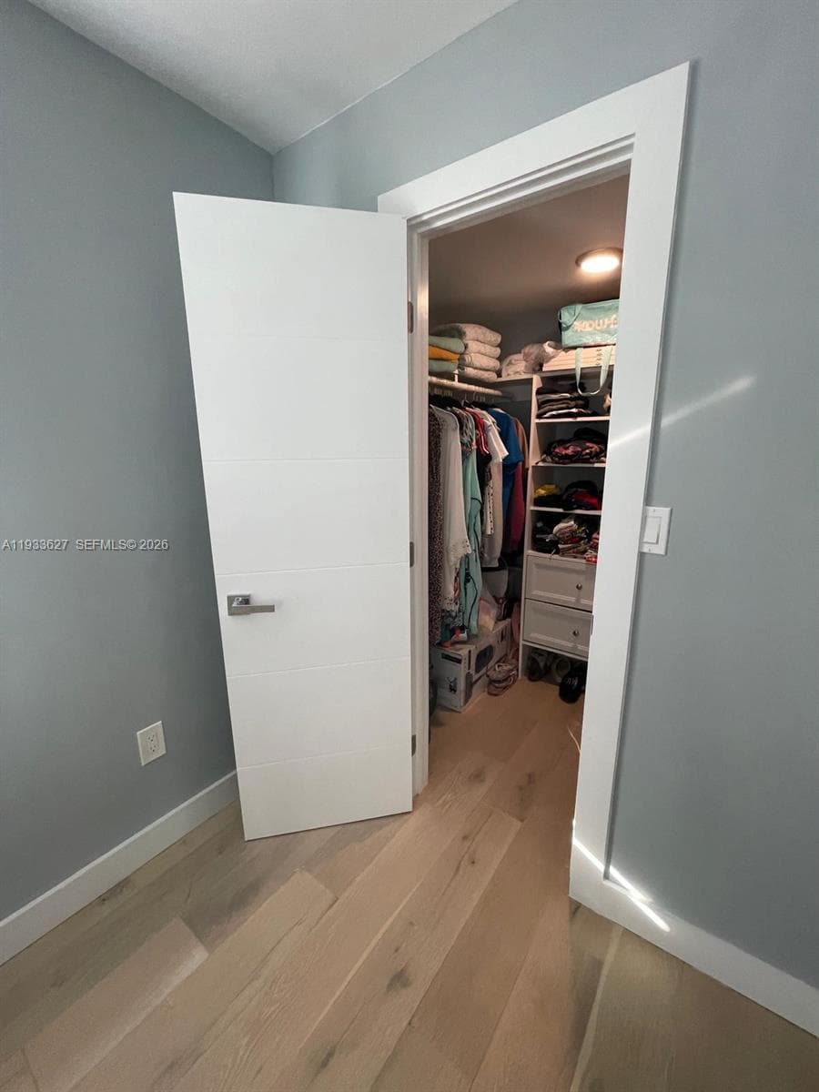 1235 Pennsylvania Ave # 4E, Miami Beach, FL 33139 — zdjęcie 3