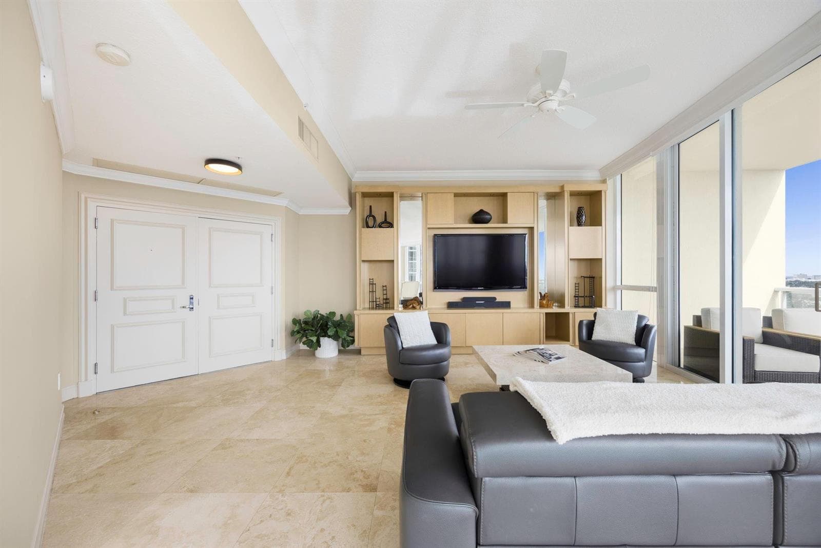 111 SE 8th Avenue # Ph-1701, Fort Lauderdale, FL 33301 — zdjęcie 4