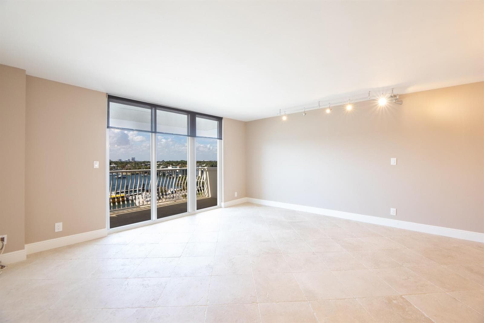 1 Las Olas Circle # 605, Fort Lauderdale, FL 33316 — zdjęcie 3