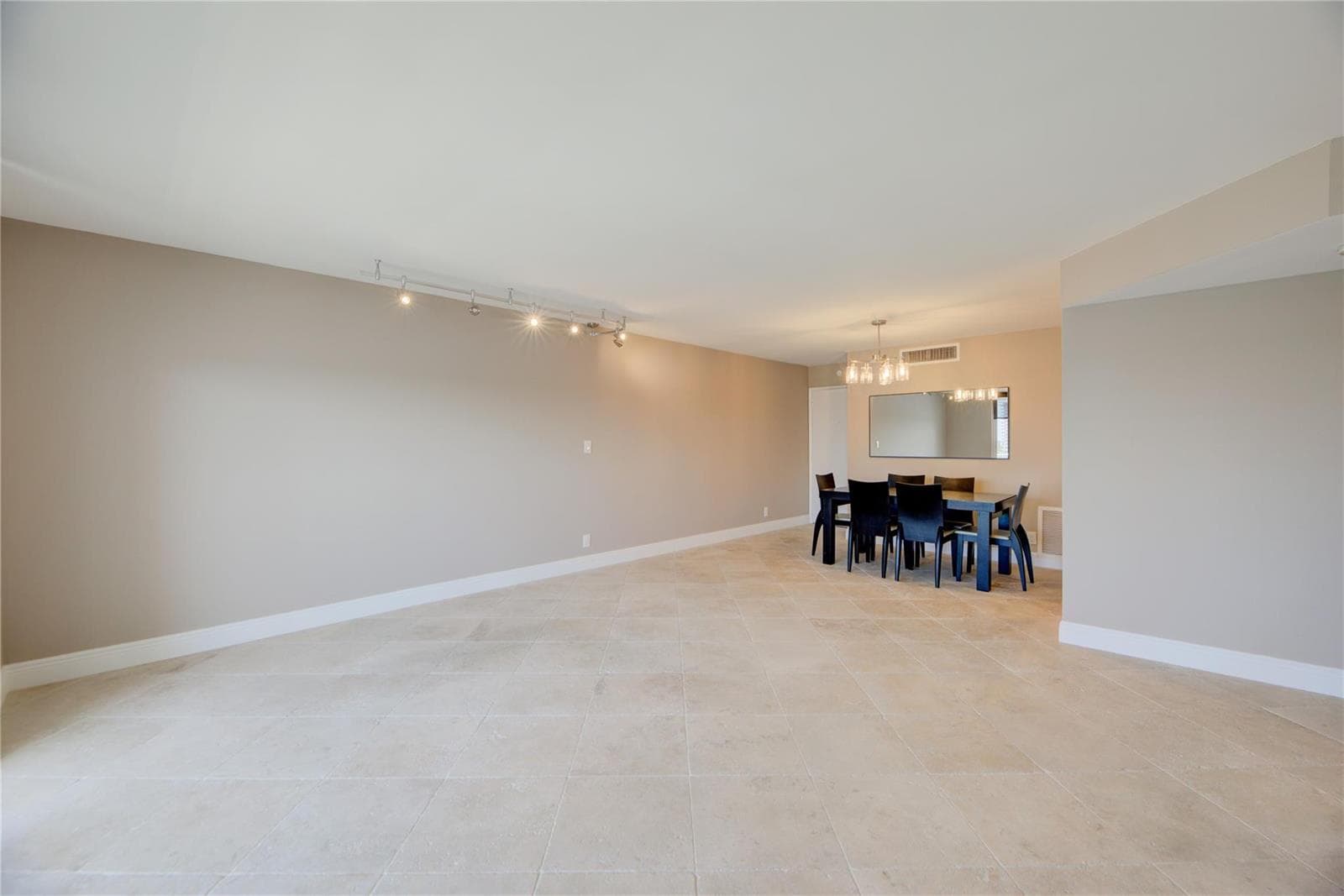 1 Las Olas Circle # 605, Fort Lauderdale, FL 33316 — zdjęcie 4