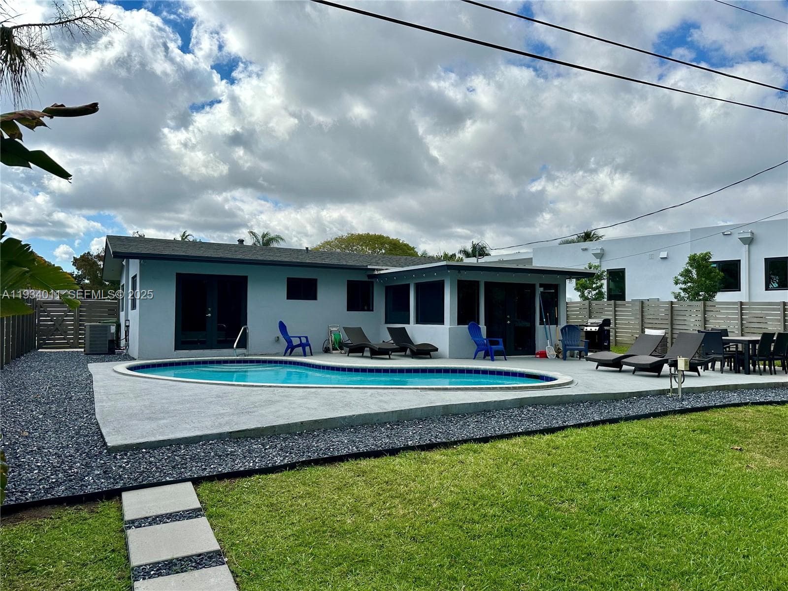 513 NW 30th St, Wilton Manors, FL 33311 — zdjęcie 4