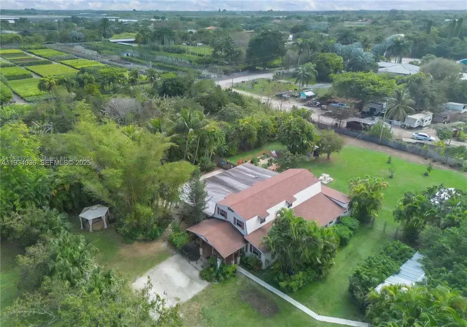 19810 SW 200th St, Miami, FL 33187 — zdjęcie 3