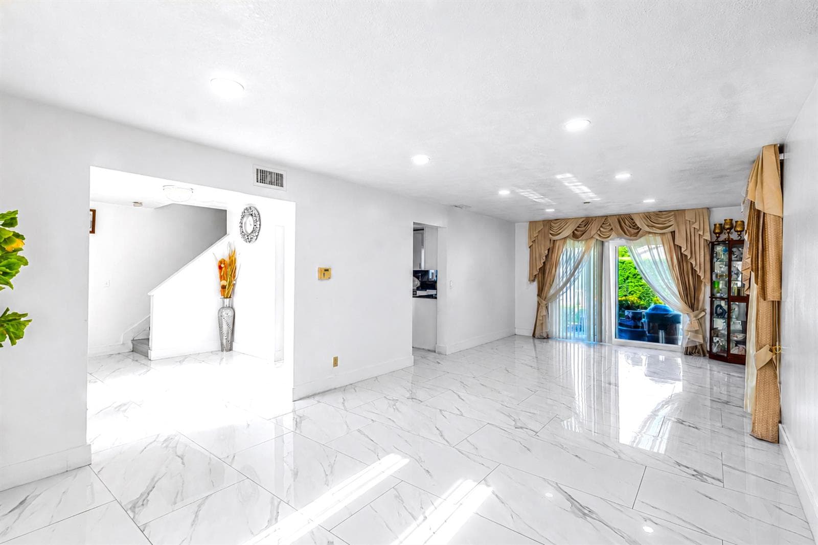 3111 Thames Way, Miramar, FL 33025 — zdjęcie 3