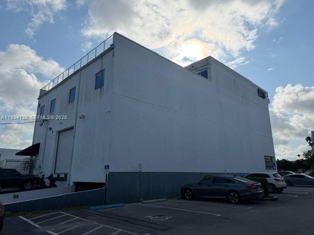5465 NW 36th St, Miami Springs, FL 33166 — zdjęcie 2