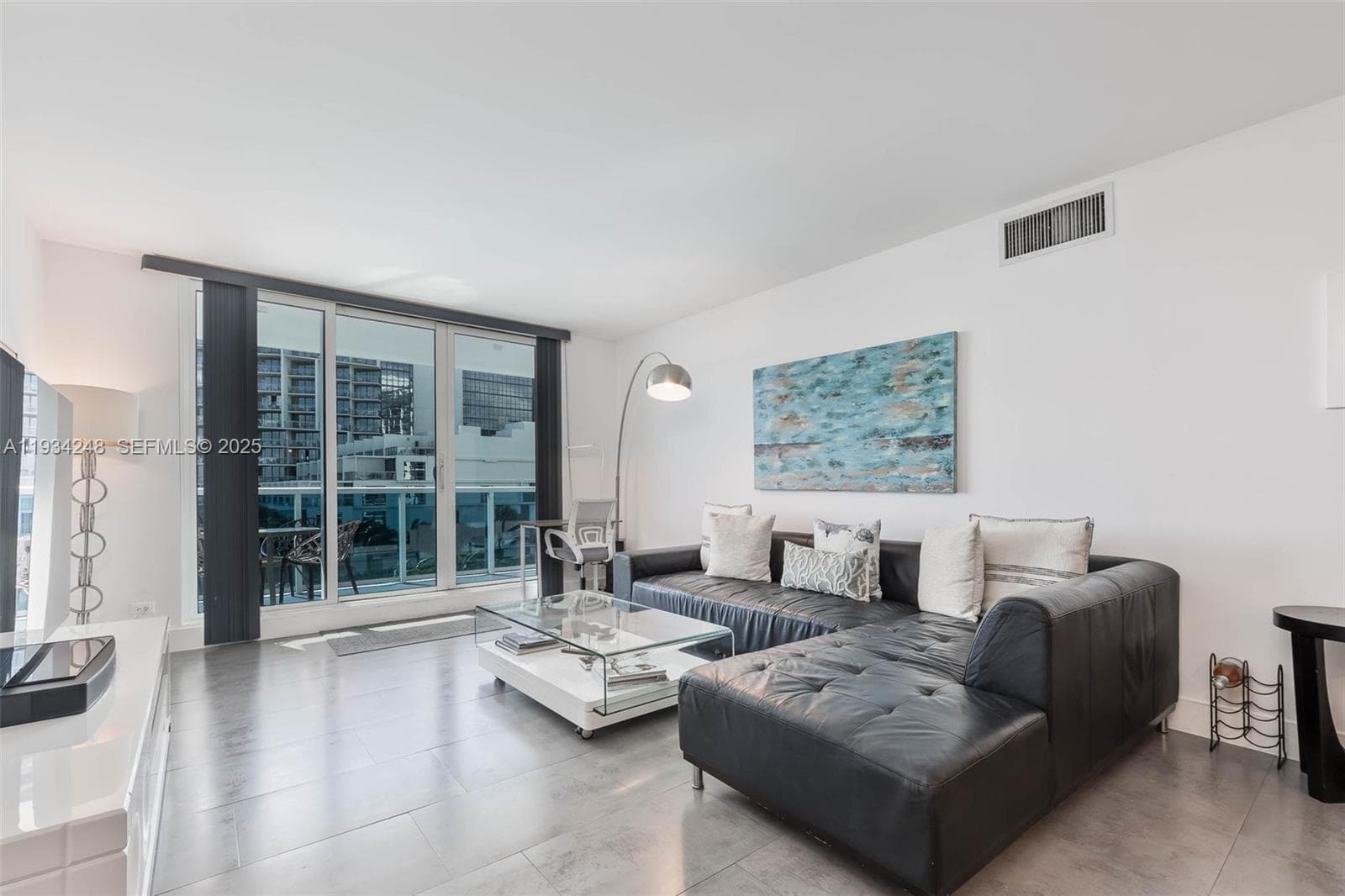 2301 Collins Ave # 507, Miami Beach, FL 33139 — zdjęcie 4